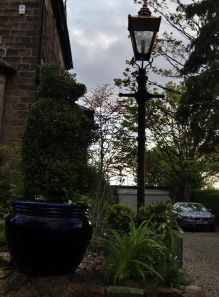Number27Harrogate Bed and Breakfast Esterno foto